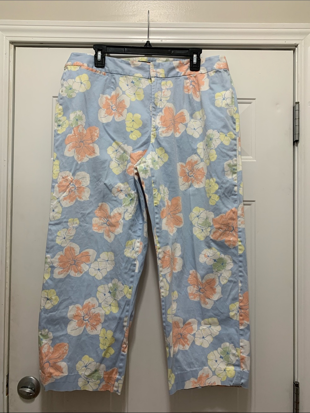 4/$10 Liz Claiborne Audra Pastel Floral Cropped Cotton Pants Size 16W
